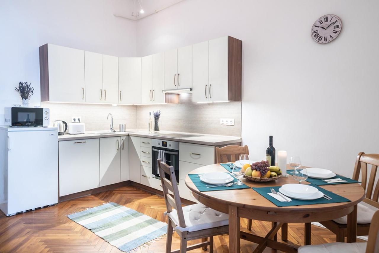 Free Parking - Dob50 Spacious - 2 Separate Bedroom, 5 People, Ac, Wifi Appartamento *